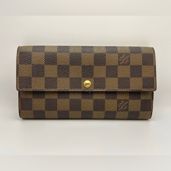 Louis Vuitton Damier Ebene Sarah Wallet in Excellent Condition - Picture 1 of 11